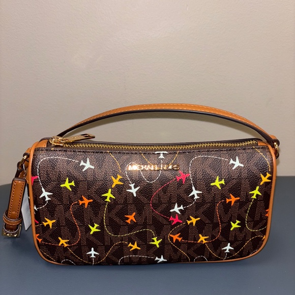 Michael Kors Brown Jet Set Airplane Shoulder Bag - Picture 1 of 3